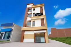Townhouse Kurukshetra University Formerly Hotel Sr Grand, Kurukshetra