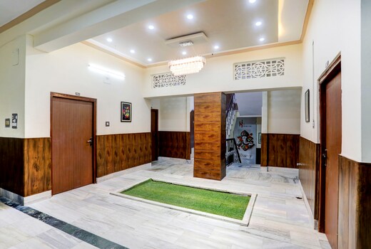 Hotel O Stay Varanasi Cantt