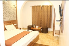 Hotel Meghdoot, Pachmarhi