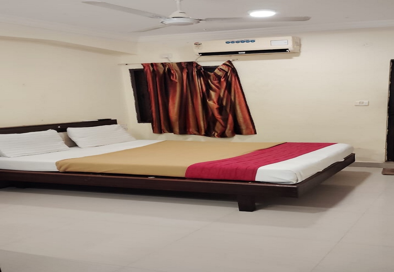 Elite Residency Tambaram - Tap to explore photos