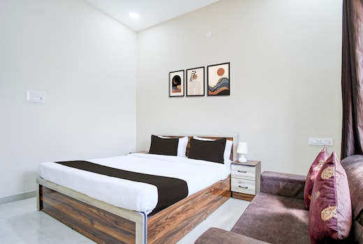 Hotel O KVR snuggle