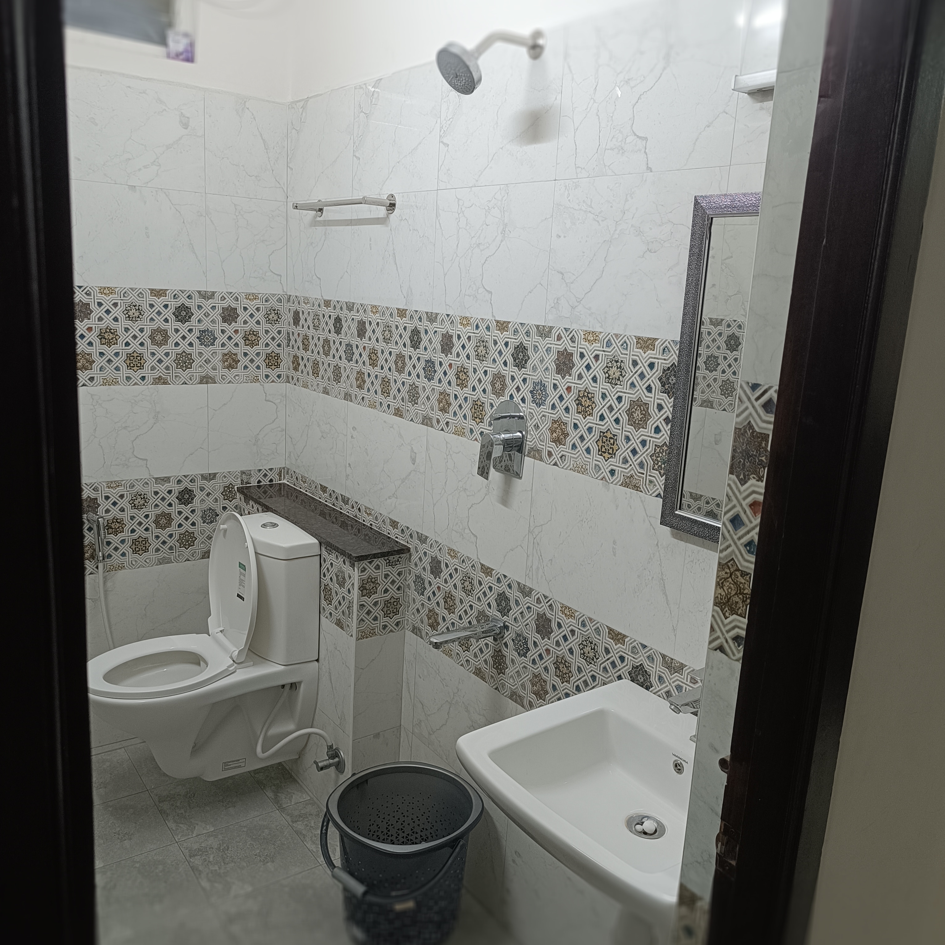 Hotel Ippoh inn Thoraipakkam - Tap to explore photos
