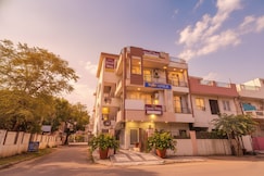 FabHotel Green Vista Malviya Nagar, Jaipur