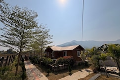 Hillora wooden cottage 2BR near Araku, Ananthagiri