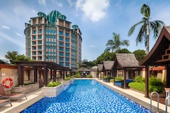 Resorts World Sentosa - Crockfords Tower, Singapore