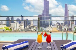 Winsuites Saigon Hotel, Can Giuoc