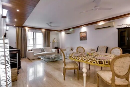 Greater Kailash 1 | 4BHK Apartment & Parking
