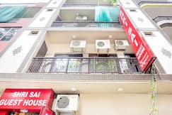 Super Hotel O Shri Sai Guest House, Hapur