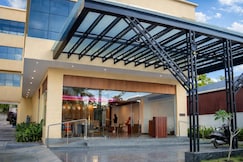 Rohini Village Hotel, Pathanapuram