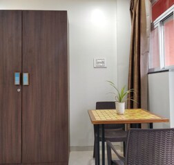 Studio Room