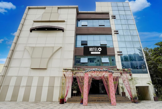 Hotel O Rani Durgawati Crossway Formerly Orient Palace