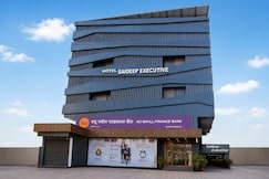 Hotel Saideep Executive, Ahilyanagar