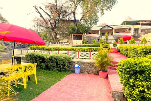 Hotel Chandravilas, Mount Abu