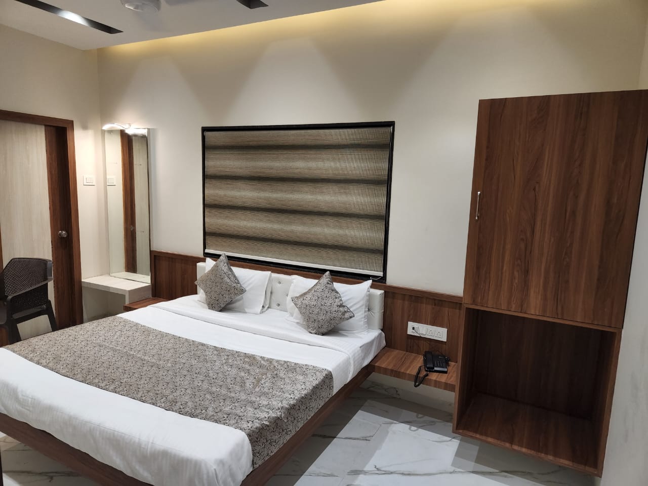 Hotel Spy Ahmednagar - Tap to explore photos