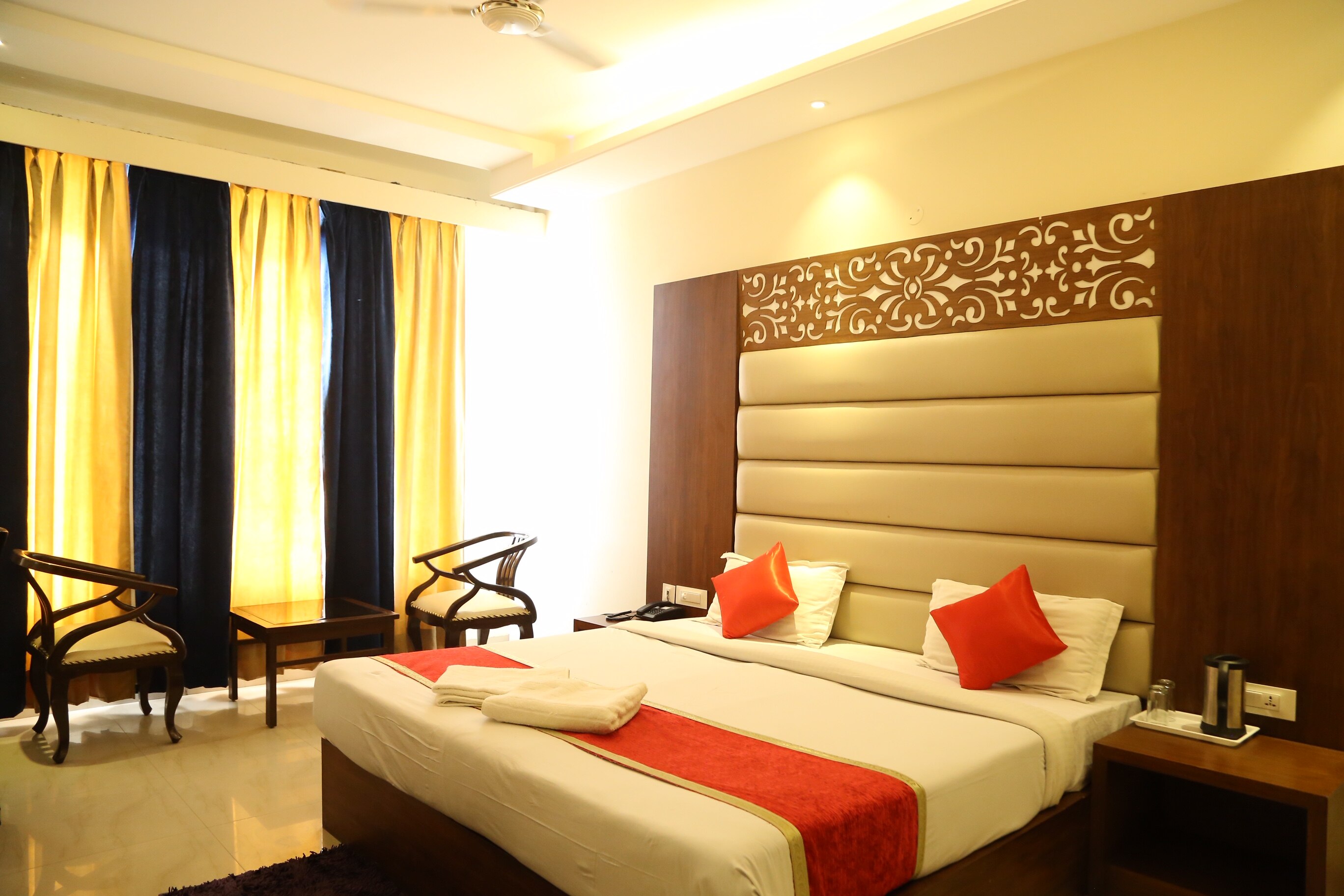 Silky Resort Zirakpur Inr 245 Off 1 3 0 0 Hotel Price Address Reviews