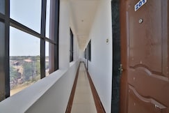 Hotel Om Palace, Gandhidham