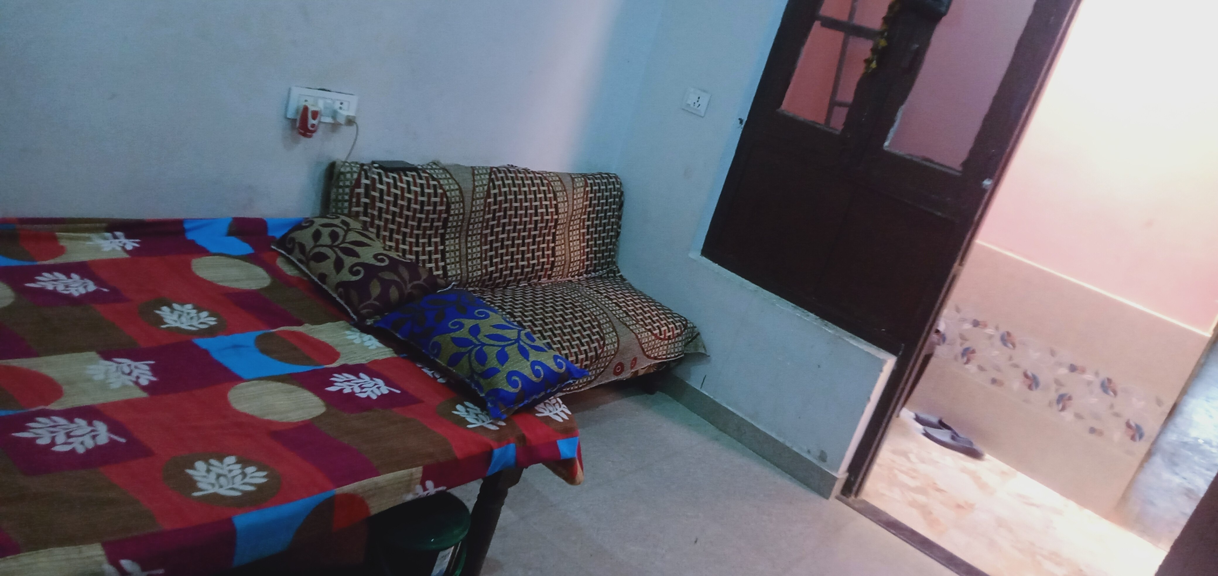 SANGEETA HOME STAY - Tap to explore photos