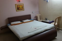 Hotel Son  of Sun, Tuljapur