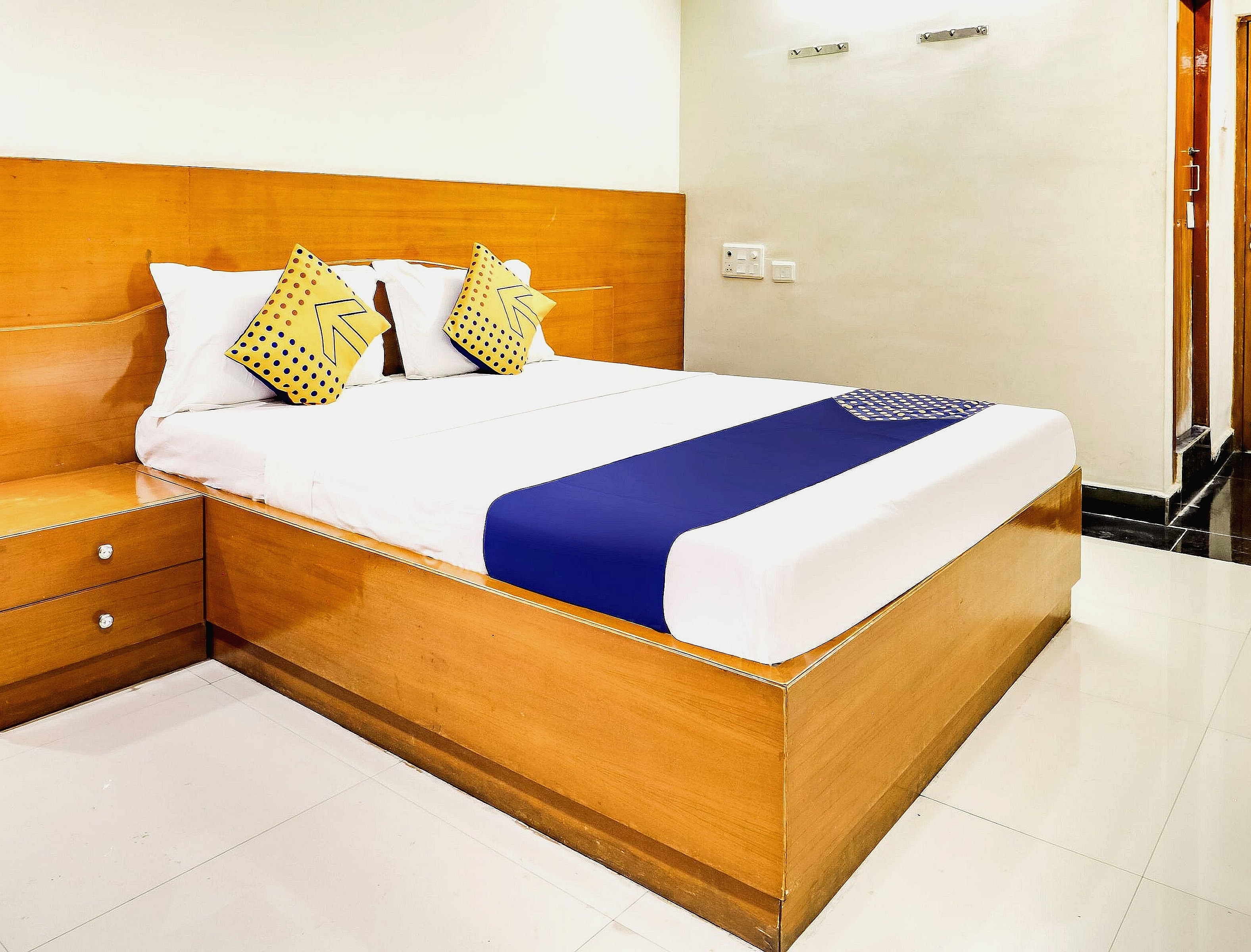SPOT ON Srinivasa Residency - Tap to explore photos