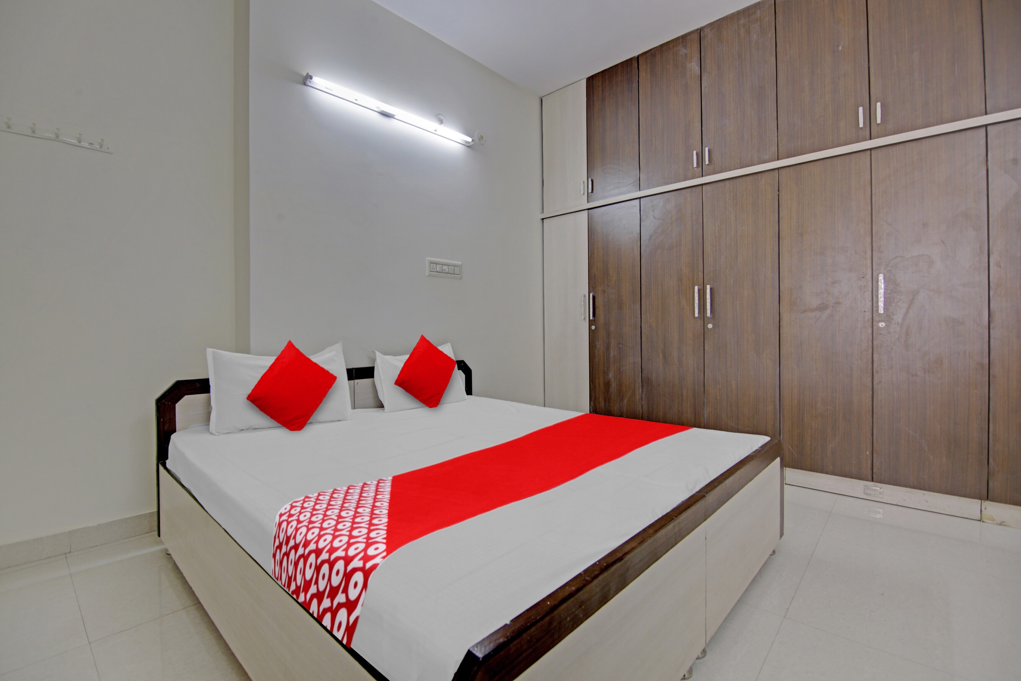 Hotel O Stayvillas BNB - Tap to explore photos