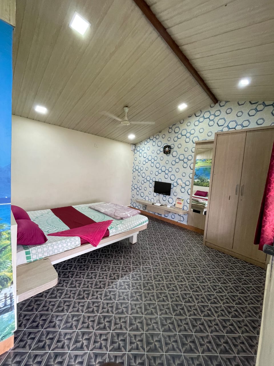 Swapnnagri Kaas Hill Resort 4