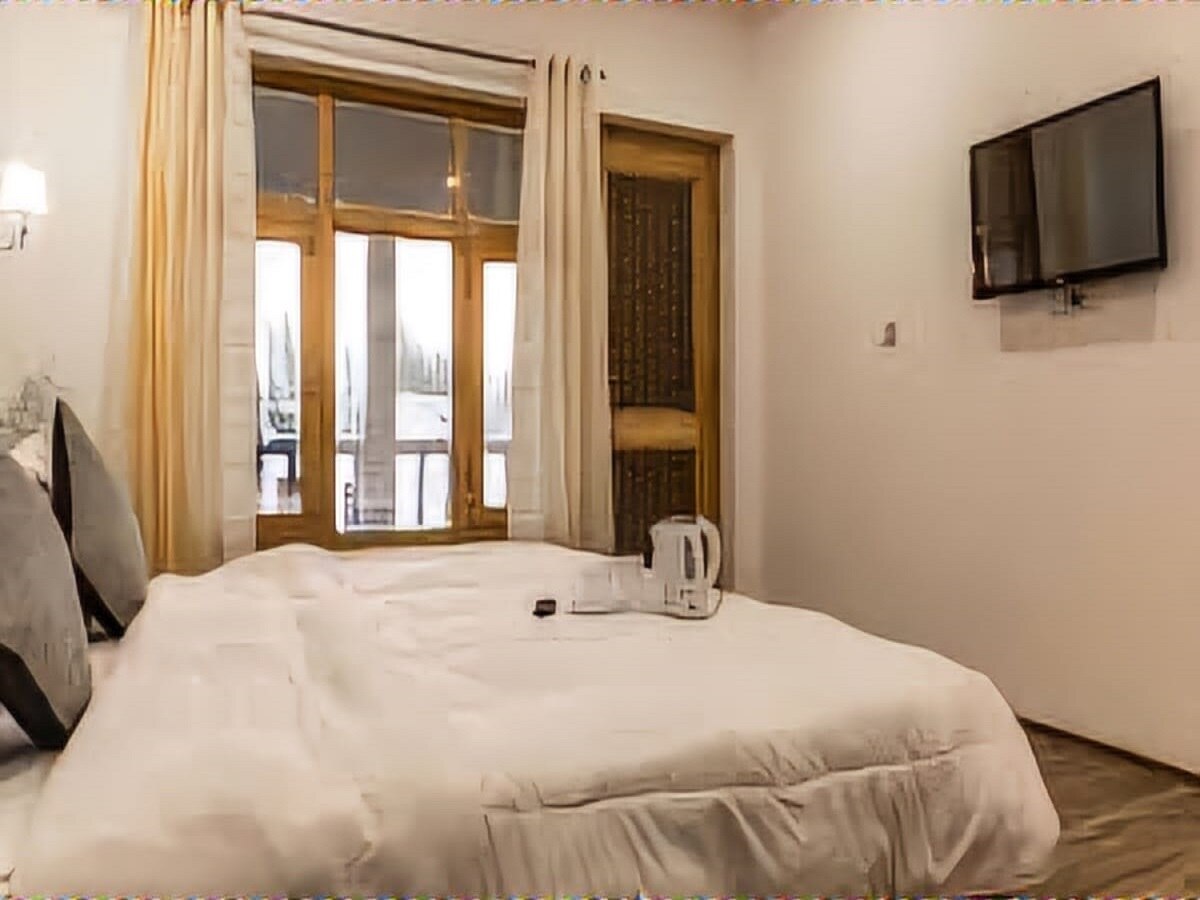 Hotel Serene Ladakh - Tap to explore photos