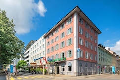 Hotel Wartmann Zurich, Stein