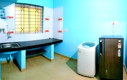 HI5 Holiday Apartment 1bhk