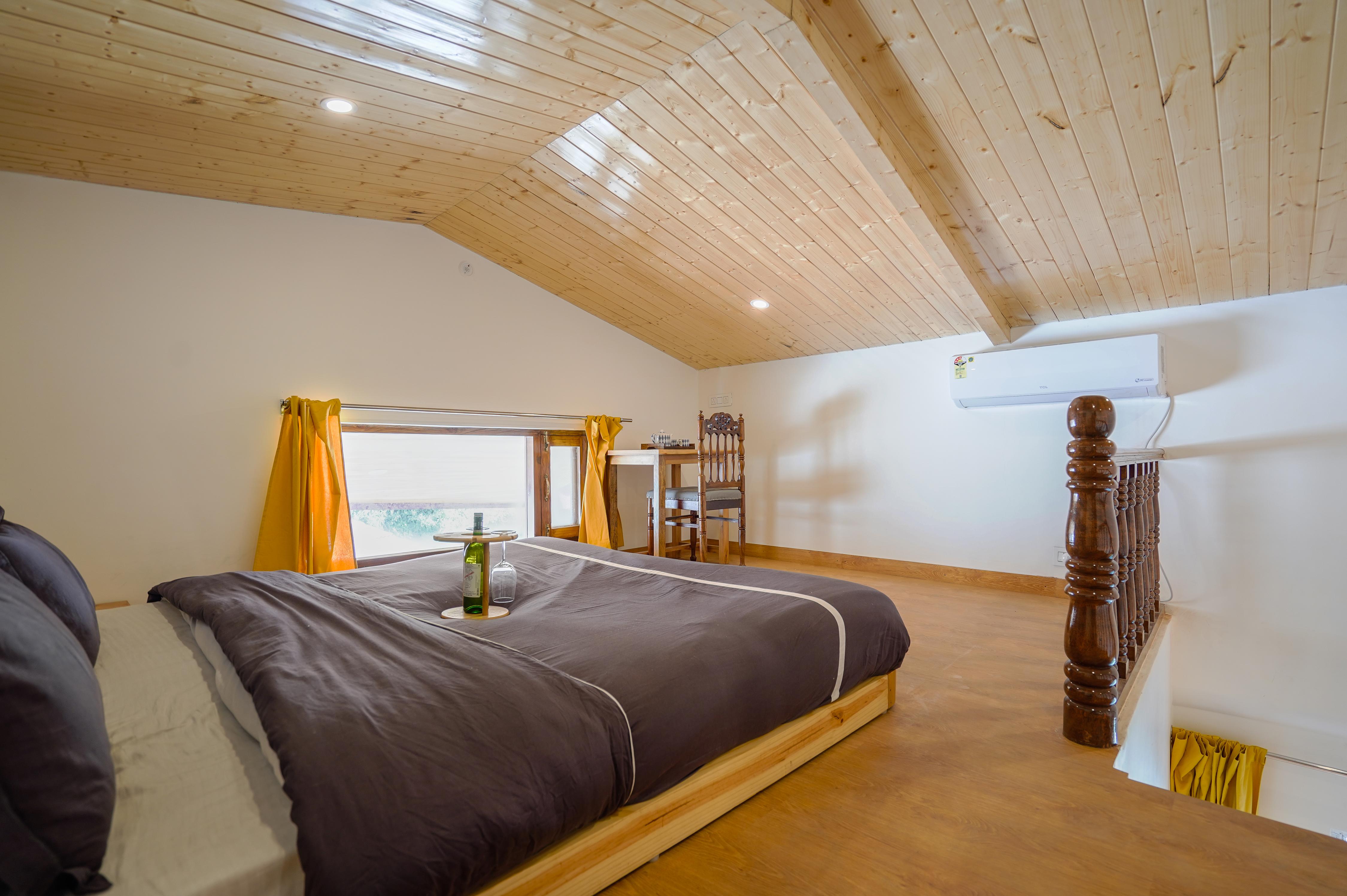 Toddy - Duplex with Kitchen | 1Km from Mall Road - Tap to explore photos