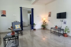 Living In Paradise, Goa