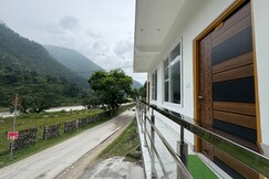 ganga niwas, Uttarkashi