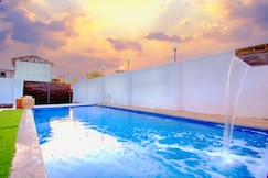 Big daddy villa, Lonavala