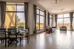 StayVista | Elevar 5 BHK Pool Villa, Karjat