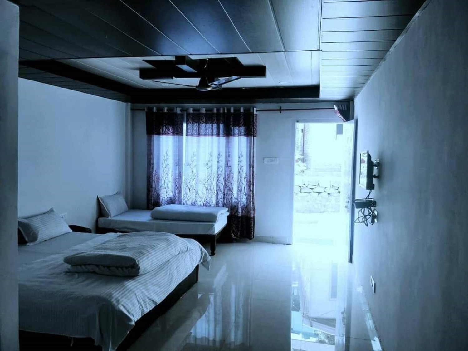 Shri Narayan resort - Tap to explore photos