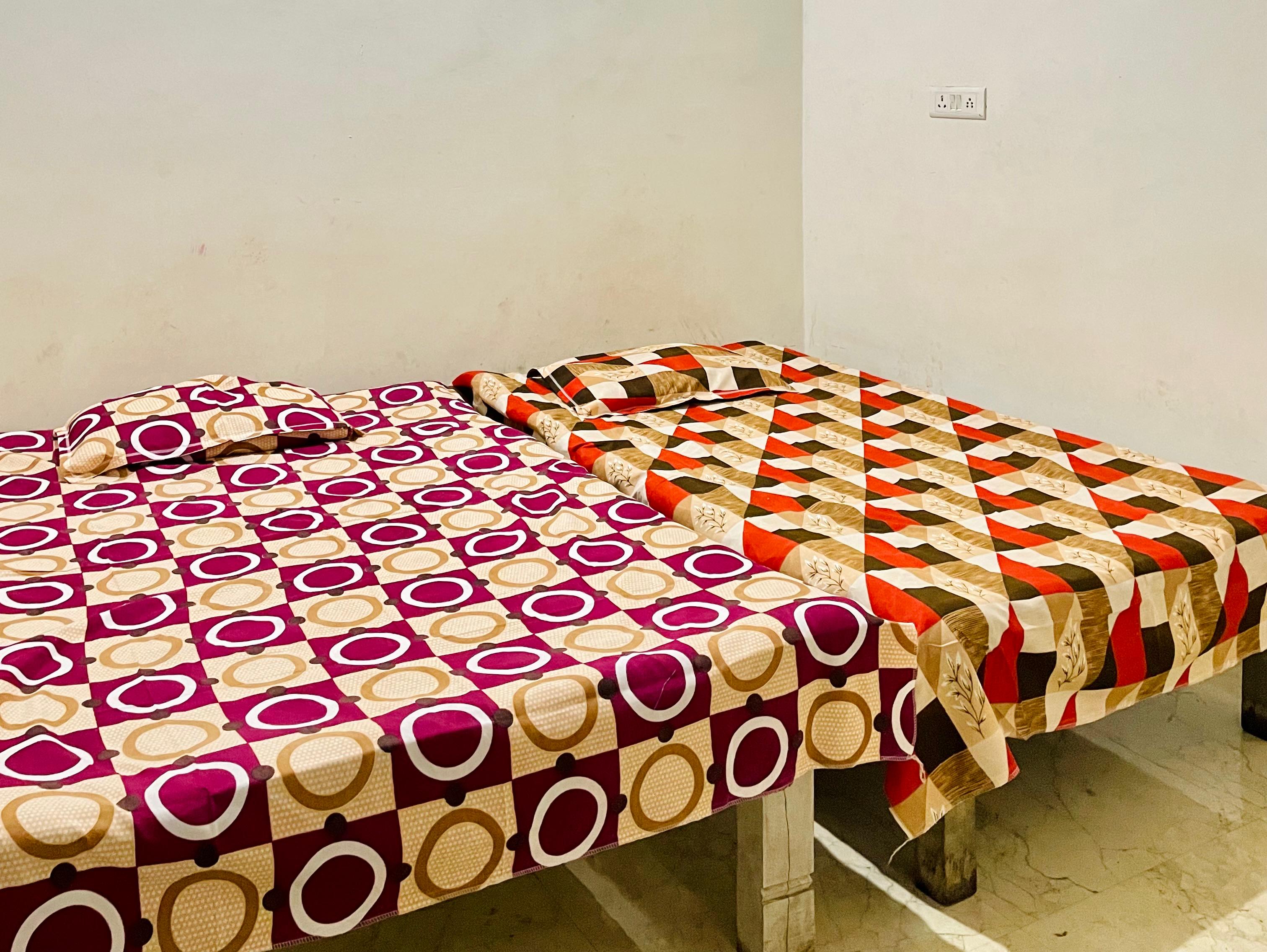 Om Sai Guest House - Tap to explore photos