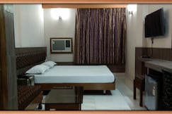 Hotel Balajee, Potka