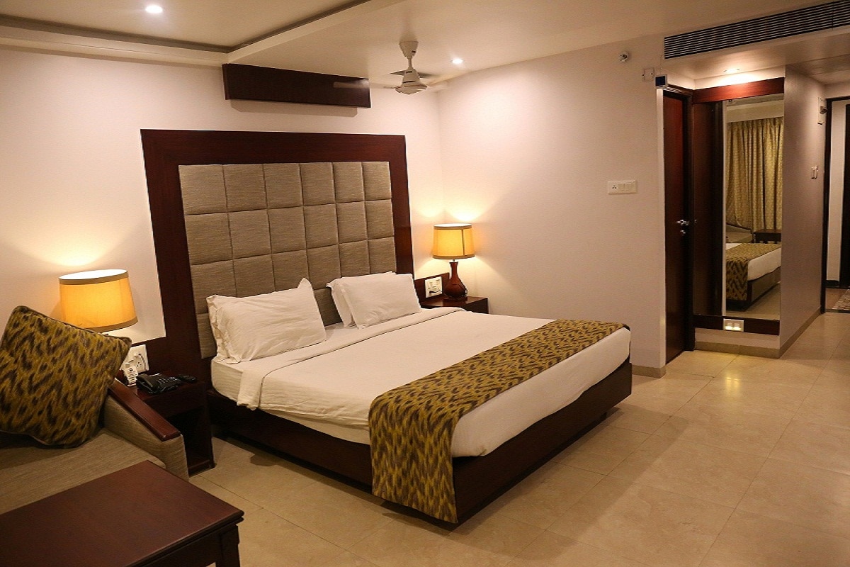 HOTEL MEHFIL INN - Tap to explore photos