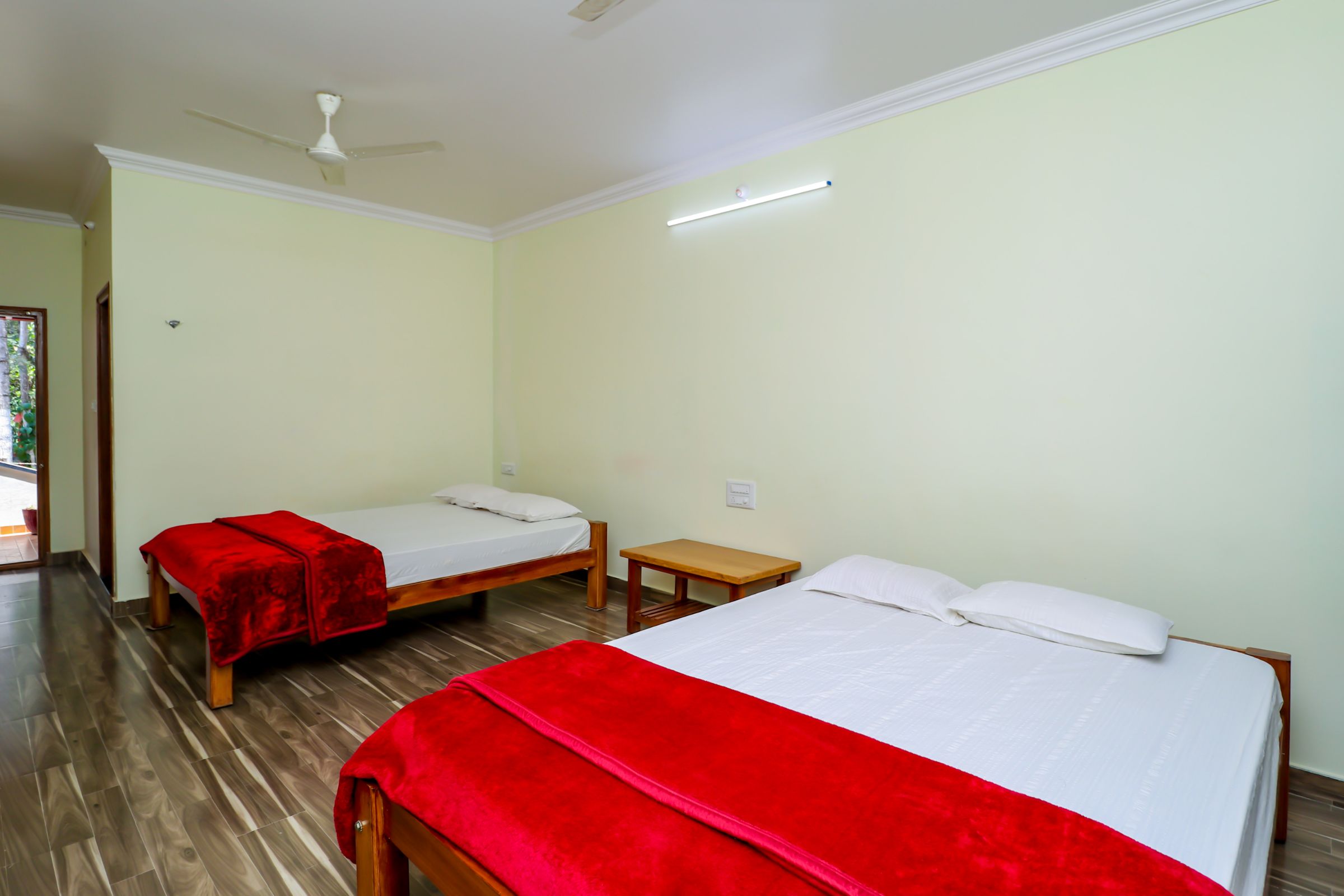 Edenview Homestay - Tap to explore photos