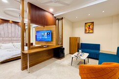 Hotel Vaatsalya Inn, Indore