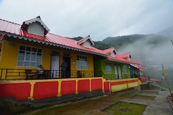 Star Holidays Pasting on Sikkim Silk Route, Phadamchen