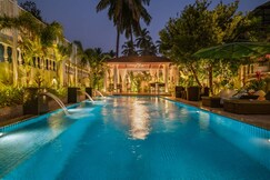 3 BHK Villa Huge Pool Full time Chef Serviced, Goa