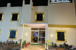 New divine inn, Varanasi