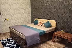 Shri Vinayak Guest House | 500m from Ram Temple