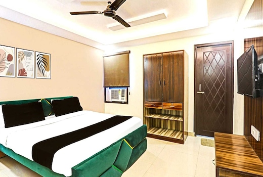 Hotel O Kardameshwar Mahadev Temple Varanasi Formerly Pheonix Rooms