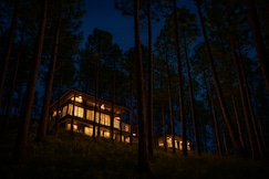 ilika Resort, Guptkashi