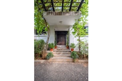 LohonoStays Villa Amber, Alibaug