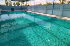 Sukoon Pool Side Resort, Dehradun