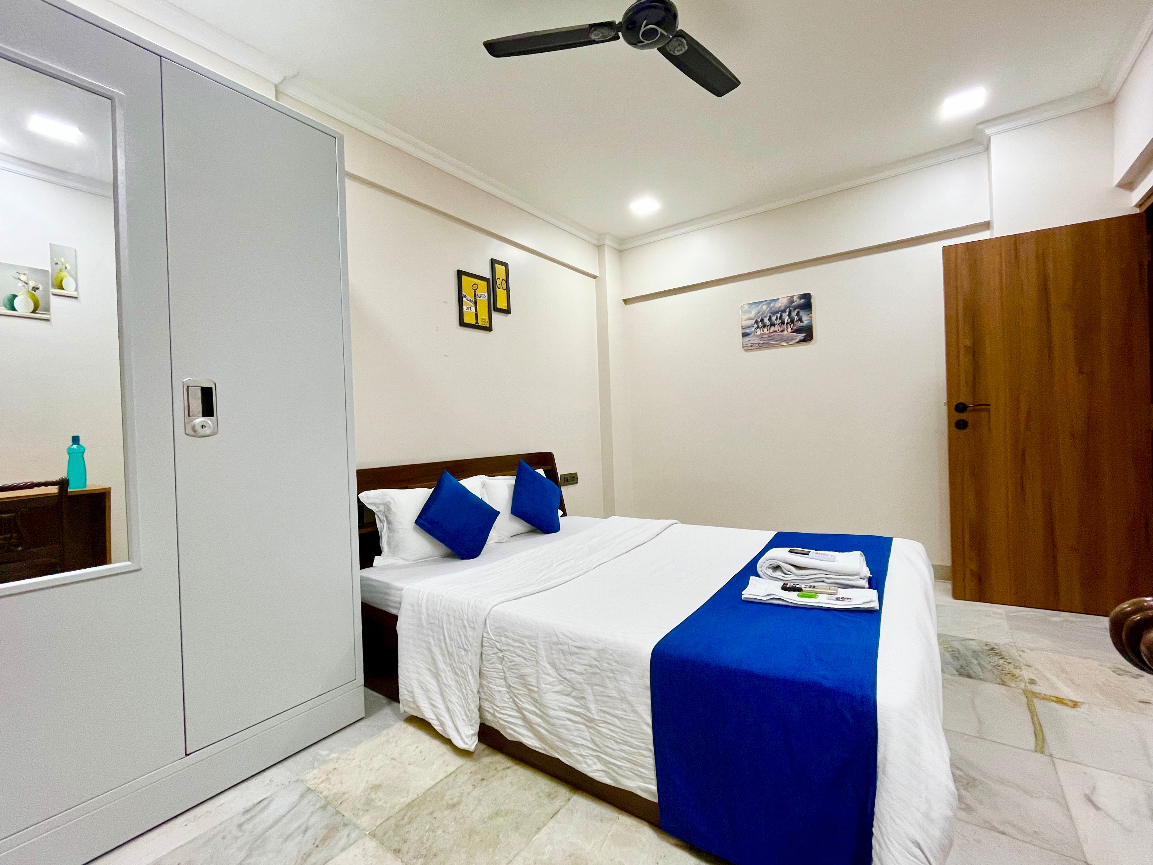 Double Room with Private External Bathroom - Zenith Prime 1