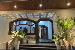 Vellora Inn, Varanasi
