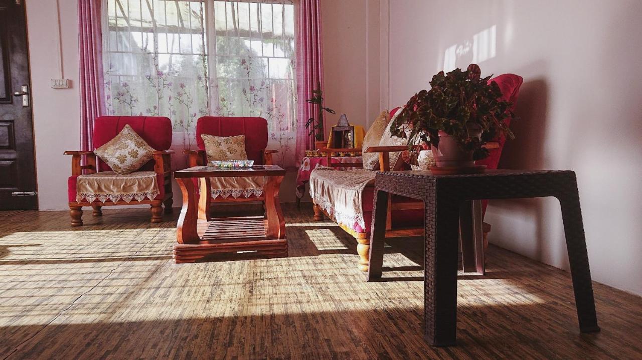 Goo Morning Glory homestay - Tap to explore photos